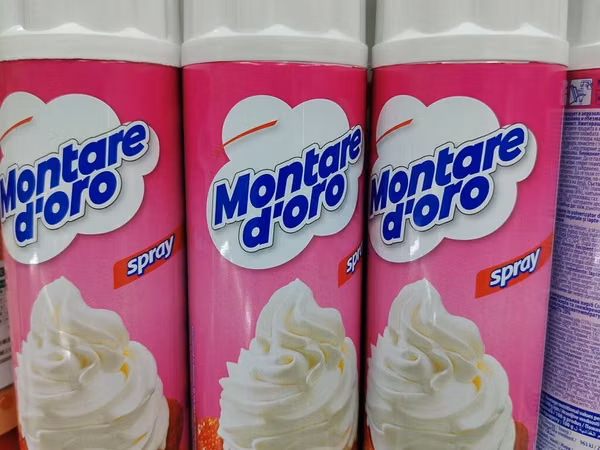 Взбитые сливки Montare d’oro Spray. Текстура: воздушная, пышная