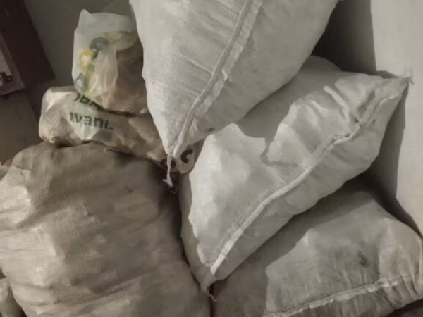Quru cörək,kisəsi,13 kisə