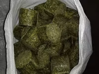 Vindem furaj granulat pentru chinchilla si nisip tratat. — الصورة 1