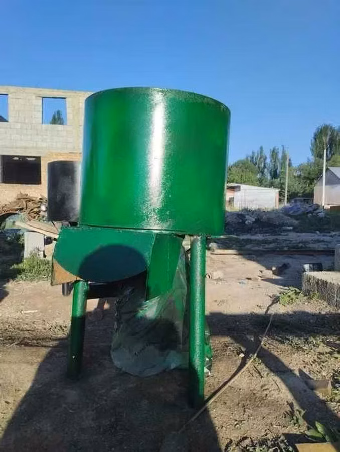 Дробилка смеситель, кормоизмельчитель для хозяйства