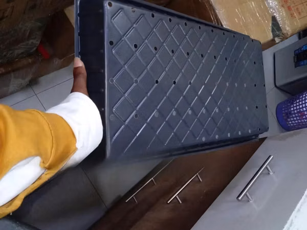 Hydroponic Tray for Growing Systems - With Holes