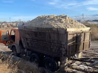 ЖОМ ЖОМ ЖОМ 15.16 тонн прицепом 28 тонн Доставка Чуй Токмок Ысык кол — φωτογραφία 2