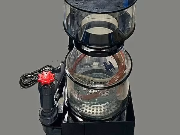 Пеноотделитель, пенник (скиммер) Reef Octopus SRO -6000EXT - б/у