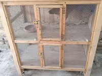 Taxta qəfəs/damlıq – quşlar və ya kiçik heyvanlar üçün - Material — foto 1