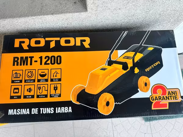 Mașină de tuns iarba Rotor rmt 1200