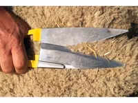 Acesorii ferma-Bara imobilizare bovine/Clopote vaci,oi,capre/Cleste pentru copite — عکس 3