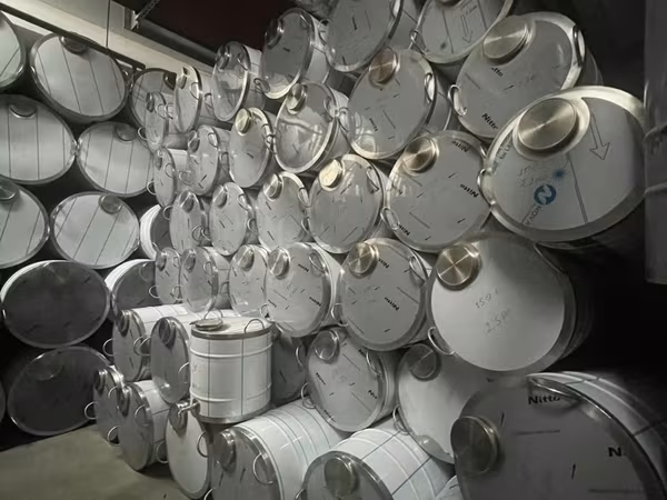 Butoi din inox alimentar.