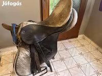 Ugrónyereg (NDK gyártmányú ) — الصورة 1