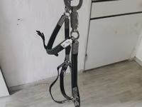 Уздечка/оголовье для лошади с декоративными металлическими накладками — fotografija 2