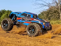 🛞4×4 Off Road Super sürətli maşın. 💨çox tez yerində sürətlənir 👍 hər — fotografija 4