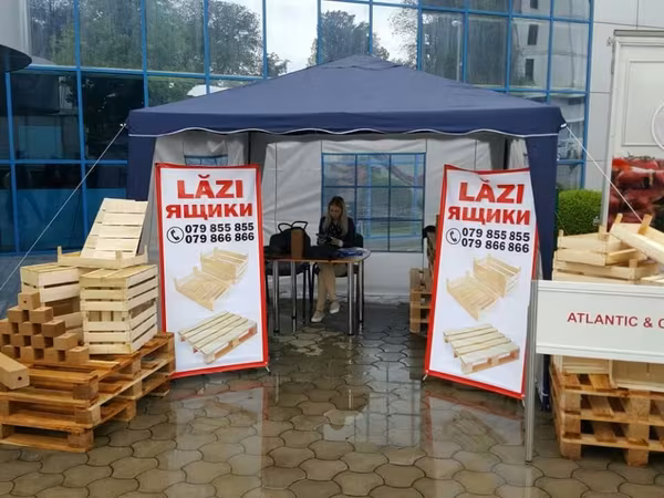 Ящики/ Lăzi din lemn