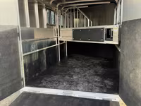 2026 Maverick Trailers Lite Deluxe Bumper Pull Horse Trailer — foto 3