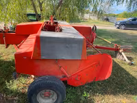 Пресс-подборщик Massey Ferguson 128 — ფოტო 4