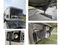 2006 Cimarron Trailers Prestige Gooseneck Horse Trailer — photo 4