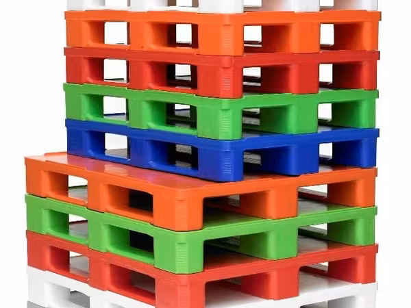 Paleti din plastic