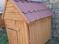 Böyük it yuvasıdır,taxtadan yığılıb laklıdır,qapısıda var.Ölçüləri — foto 3