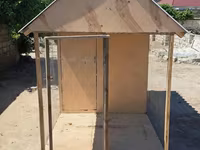 Taxta toyuq/heyvan yuvası və açıq volyer - Material: kontrplak və — عکس 1