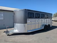 2026 C&B Maverick Bumper Pull Horse Trailer — снимка 1