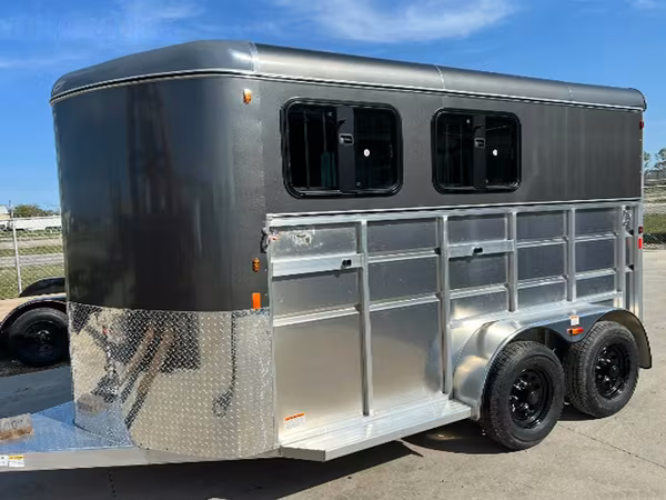 2027 Maverick Trailers Maverick Lite Deluxe 2 Horse * Great Options * Well Built Bumper Pull Horse Trailer