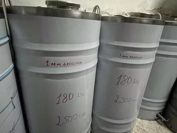 Butoaie din inox pentru vin,bere ,tuica.