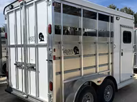 2027 Maverick Trailers 2H Lite Bumper Pull Horse Trailer — foto 3