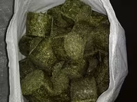 Vindem furaj granulat pentru chinchilla si nisip tratat. — الصورة 1