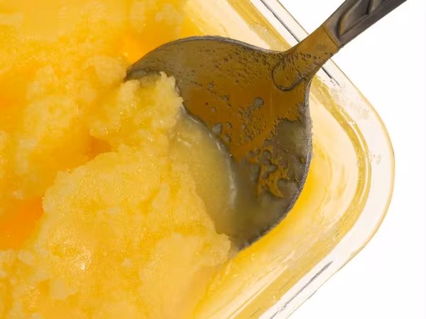 Топлёное масло (Сары май) - Натуральный молочный продукт с насыщенным