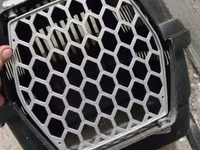 Heyvan daşıma konteyneri - Material: möhkəm plastik korpus, ön — عکس 1