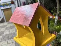 Taxta asılqan quş yemlənməsi - Material: tamamilə taxtadan — foto 5
