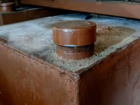 De vânzare 2 rezervoare metalice pentru motorină și benzină din metal cu o grosime de 2 mm — ছবি 2