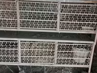 Продаю клетки для кроликов дл1,26 ширина 0,85 выс 105 большая — foto 4