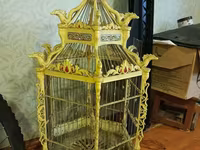 Dekorativ “fantaziya” üslubunda işlənmiş quş qəfəsi - Material: metal — عکس 2